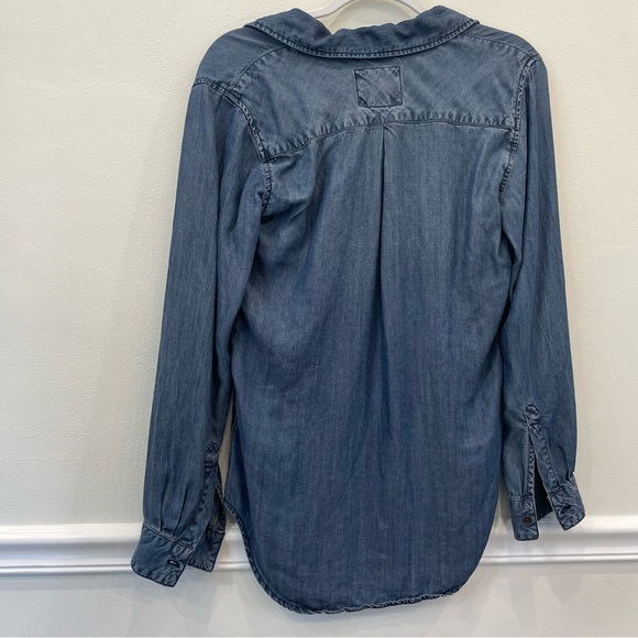 Rails Chambray Denim Top Button Up Size XS - Picture 5 of 11